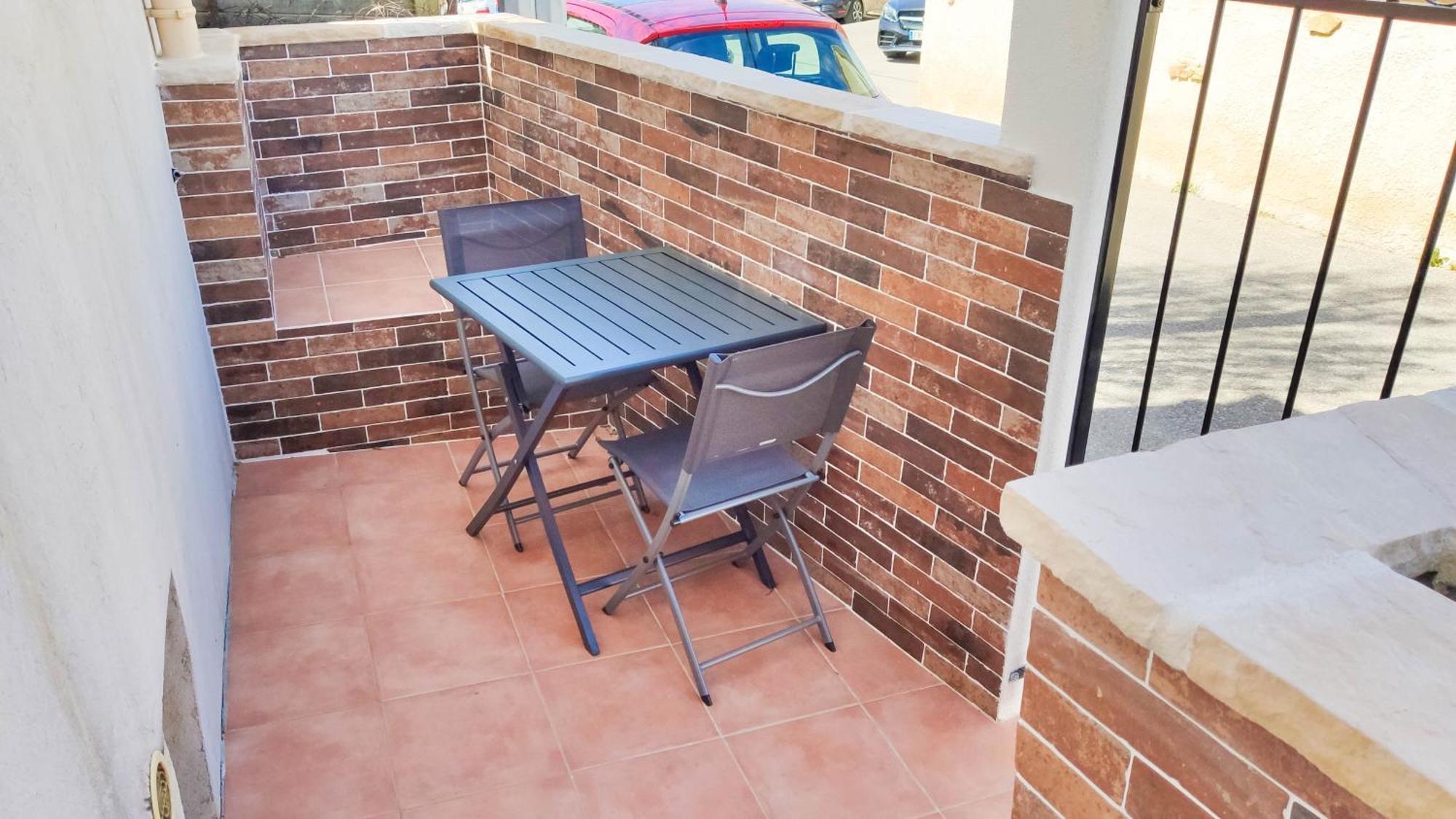 Apartment Reiala Plan-de-cuques