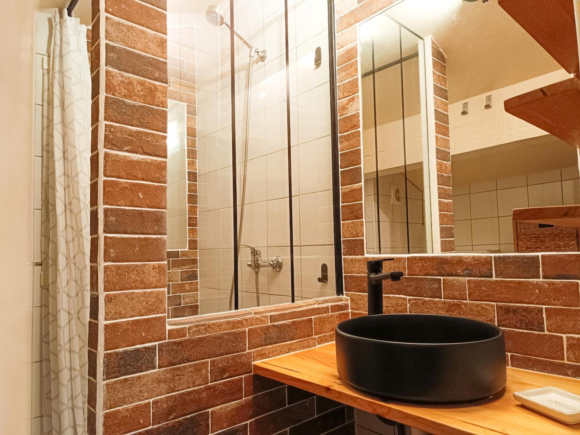 Apartment Reiala Plan-de-cuques *